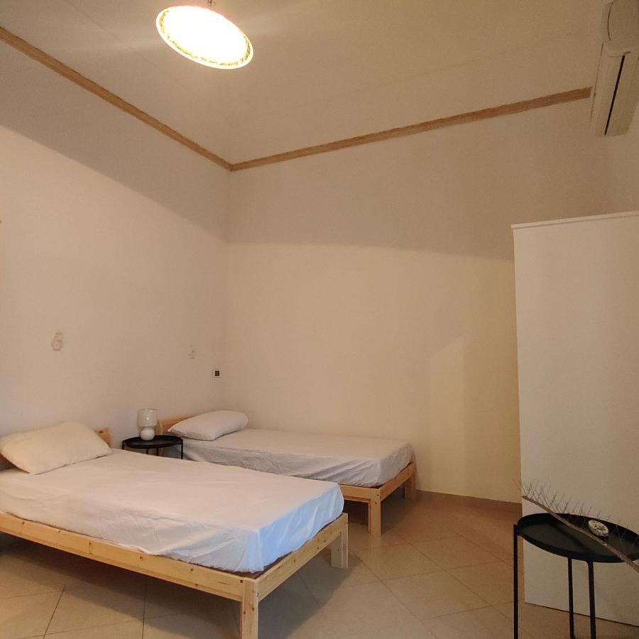 Appartamento Corso Savoia โรโซลีนี ภายนอก รูปภาพ